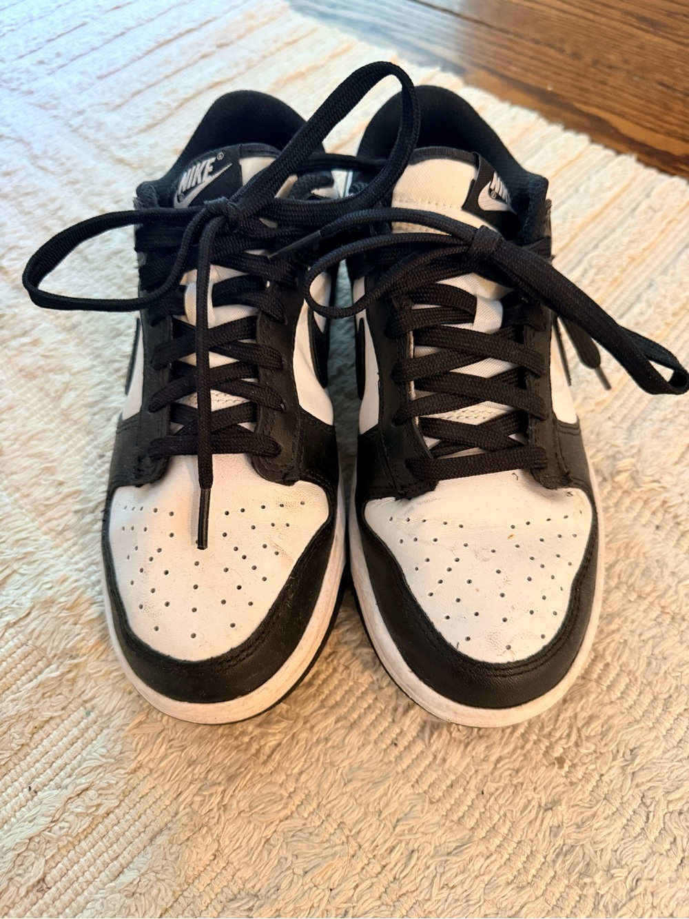 Nike women’s Pandas